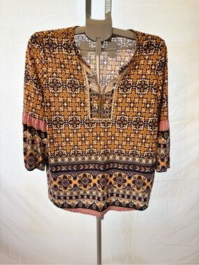 Absolutely Famous Floral Medallion Tunic in Yellow and navy XL